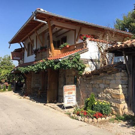 Hotel Pri Chakara Arbanasi Bagian luar foto