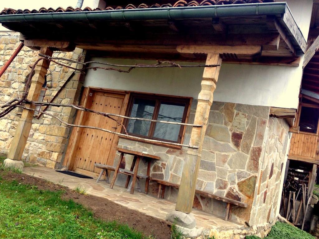 Hotel Pri Chakara Arbanasi Bagian luar foto