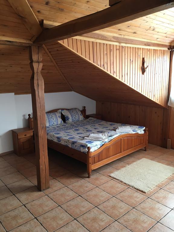 Hotel Pri Chakara Arbanasi Bagian luar foto